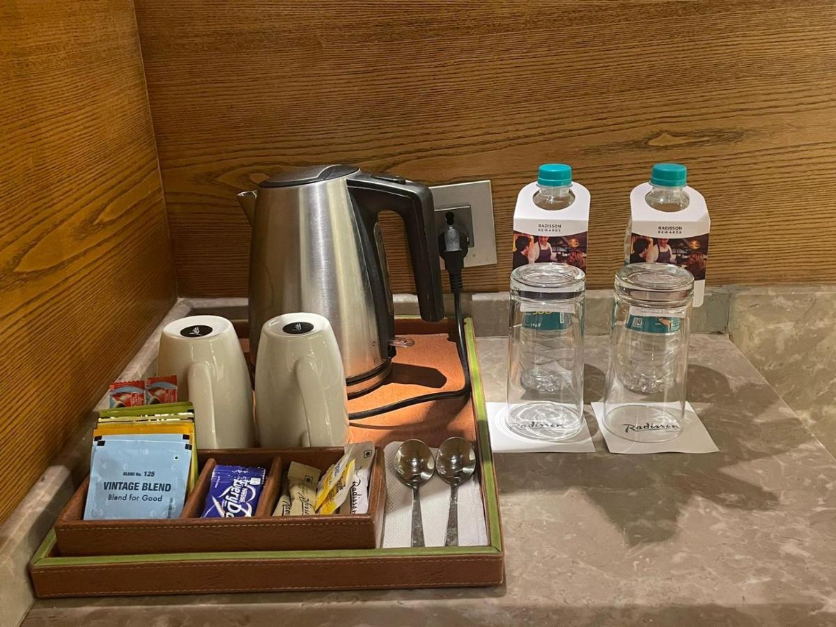 Radisson Gwalior Hotell Exteriör bild